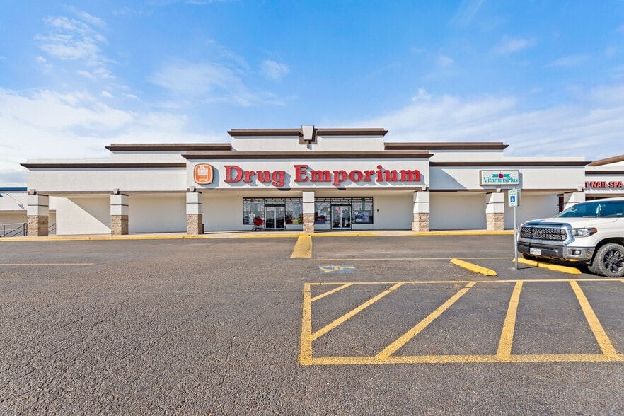 More Photos Of 1200 Richland Dr, Waco Unknown For Lease