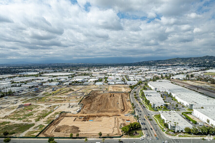 More Photos Of 12551 Telegraph Rd, Santa Fe Springs Unknown For Lease