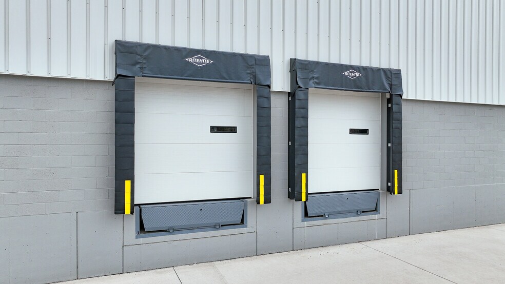 More Photos Of 525 Research, Pittston Township Distribution For Lease