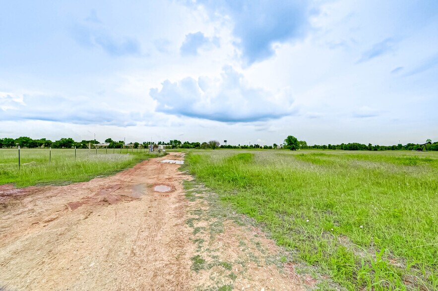 More Photos Of I-10 & Peach Ridge Rd, Brookshire Land For Sale
