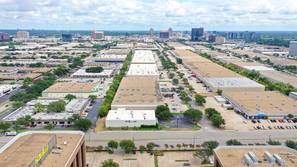 More Photos Of 13460 Midway Rd, Farmers Branch Freestanding For Sale