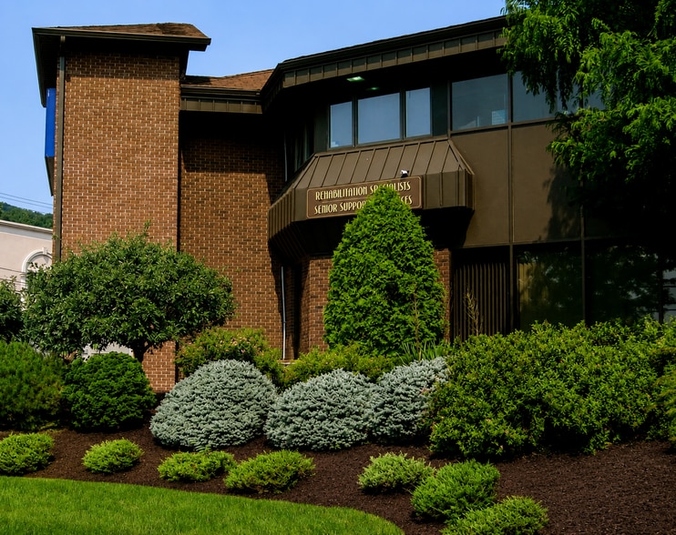 Primary Photo Of 33 Sicomac Rd, North Haledon Office For Lease