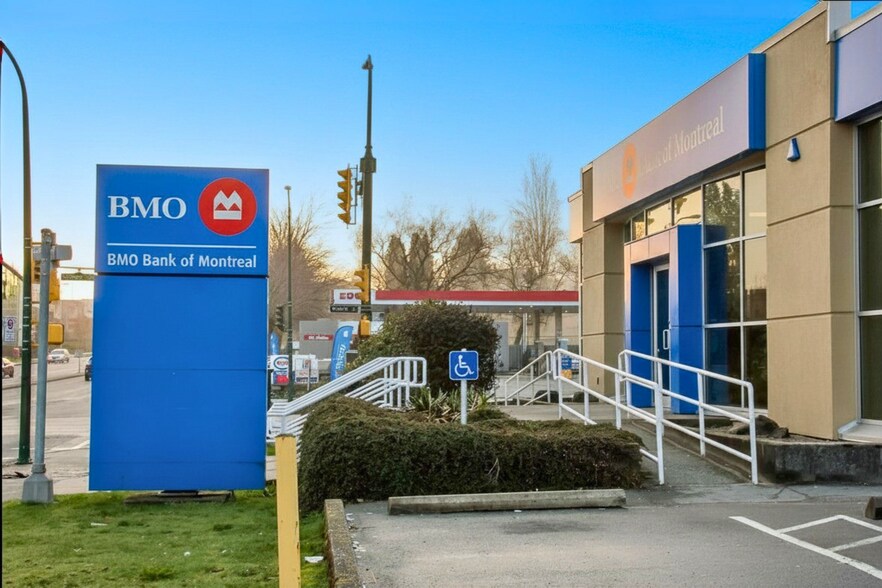 More Photos Of 3290 Grandview Hwy, Vancouver Bank For Sale