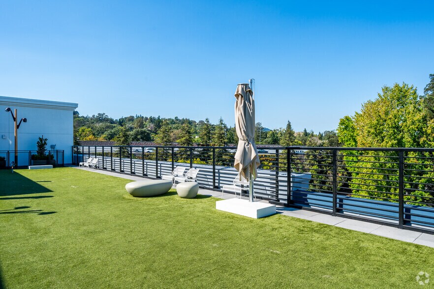 More Photos Of 101 Pringle Ave, Walnut Creek Apartments For Lease