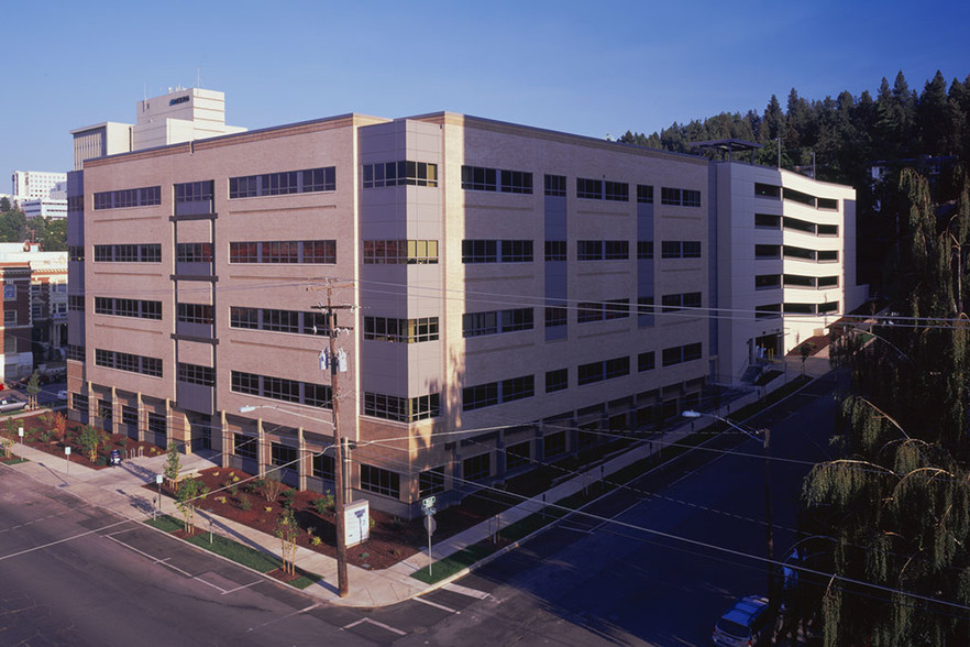 Primary Photo Of 601 W 5th Ave, Spokane Medical For Lease