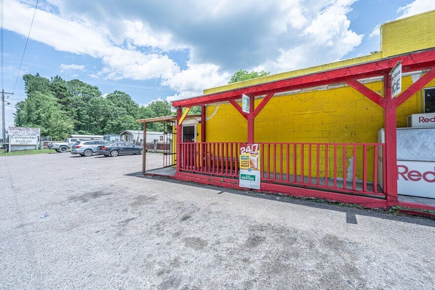 More Photos Of 1267 Trojan Rd, Cross Convenience Store For Sale