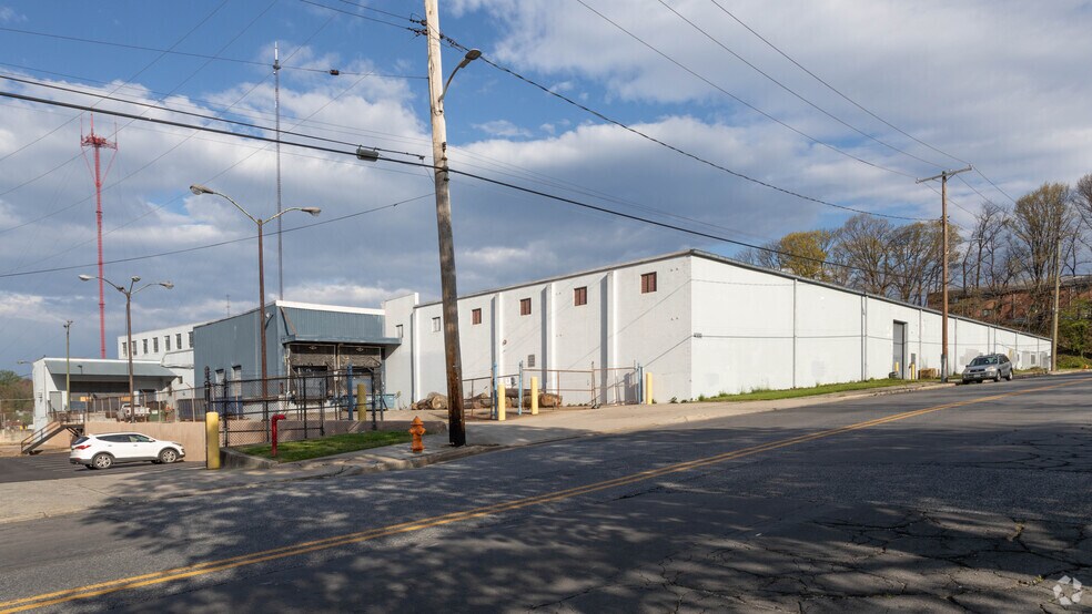 More Photos Of 4000 Buena Vista Ave, Baltimore Industrial For Sale
