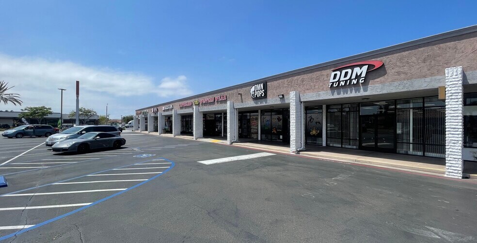 More Photos Of 627-645 H St, Chula Vista Unknown For Lease