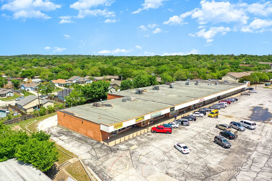 More Photos Of 5405-5425 E Lancaster Ave, Fort Worth Unknown For Lease