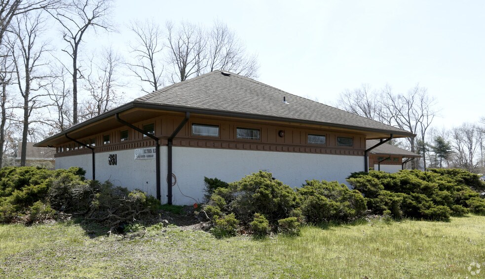 More Photos Of 651 Route 37 W, Toms River Medical For Sale