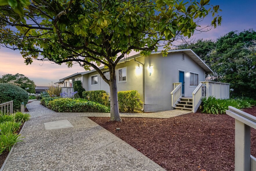 More Photos Of , Aptos Multifamily For Sale