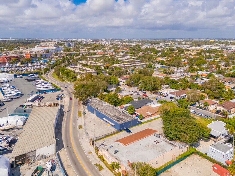 More Photos Of 1871 NW North River Dr, Miami Service For Sale