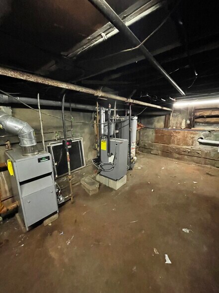 More Photos Of 612 S Broad St, Elizabeth Storefront Retail Residential For Sale