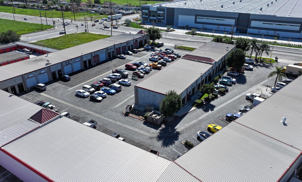 More Photos Of 1180 E 9th St, San Bernardino Warehouse For Lease