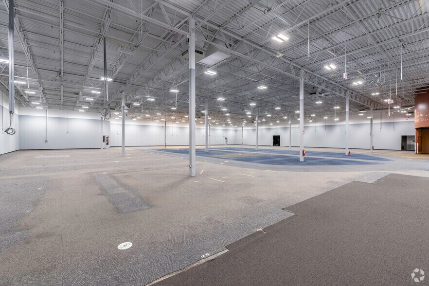 More Photos Of 208-240 Fortune Blvd, Milford Unknown For Lease