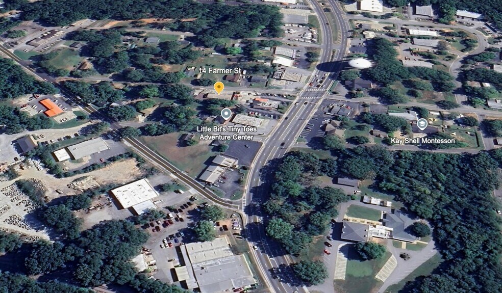 More Photos Of 14 Farmer St, Newnan Medical For Sale
