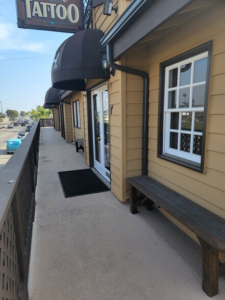 More Photos Of 1500 E Pacific Coast Hwy, Seal Beach Office For Lease