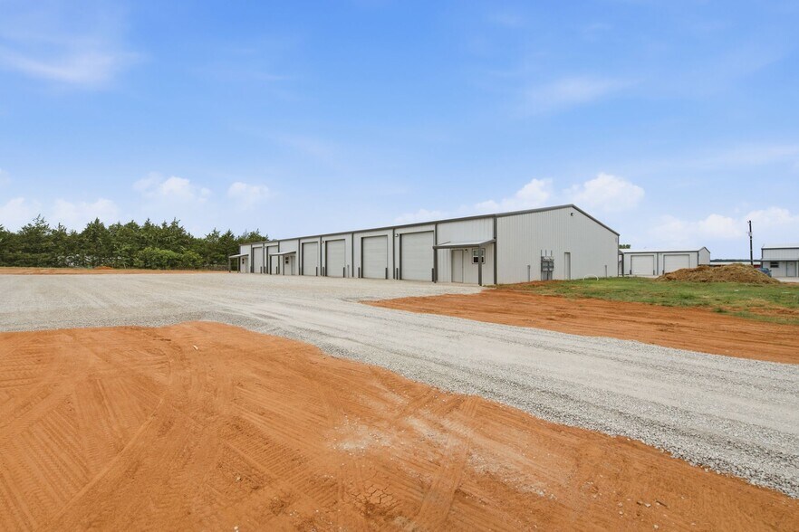 More Photos Of 14005 FM 730 N, Azle Industrial For Lease