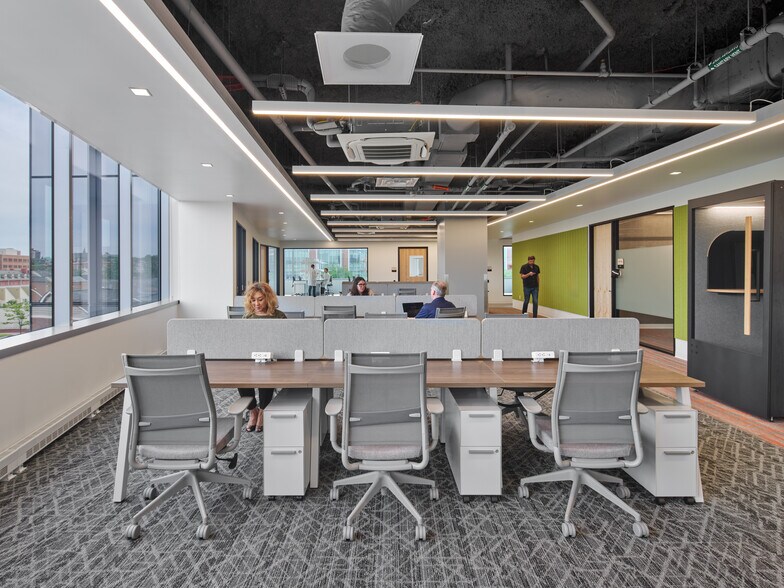 More Photos Of 4 N Martin Luther King Jr Blvd, Baltimore Coworking Space