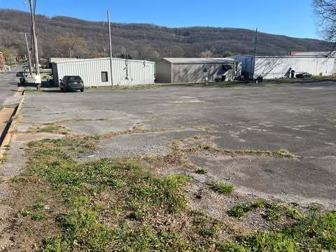 More Photos Of 712 Grand Ave NW, Fort Payne Land For Lease