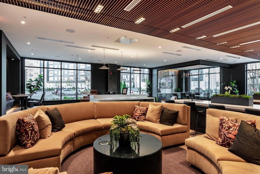 More Photos Of 575 S Goddard Blvd, King Of Prussia Apartments For Sale