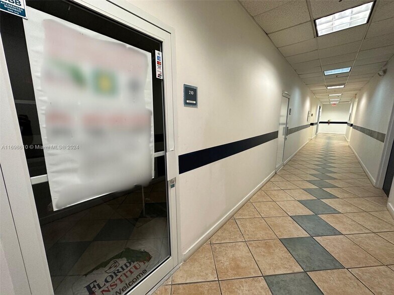 More Photos Of 7500 NW 25th St, Miami Refrigeration Cold Storage For Sale