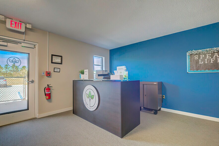 More Photos Of 6001 Deltona Blvd, Spring Hill Schools For Sale