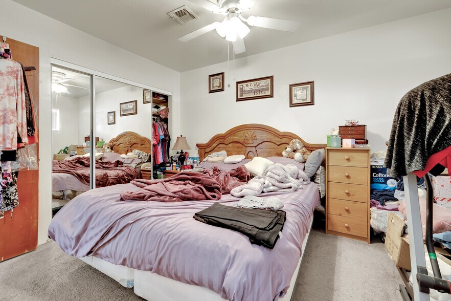 More Photos Of 601 E Rice St, Blythe Apartments For Sale