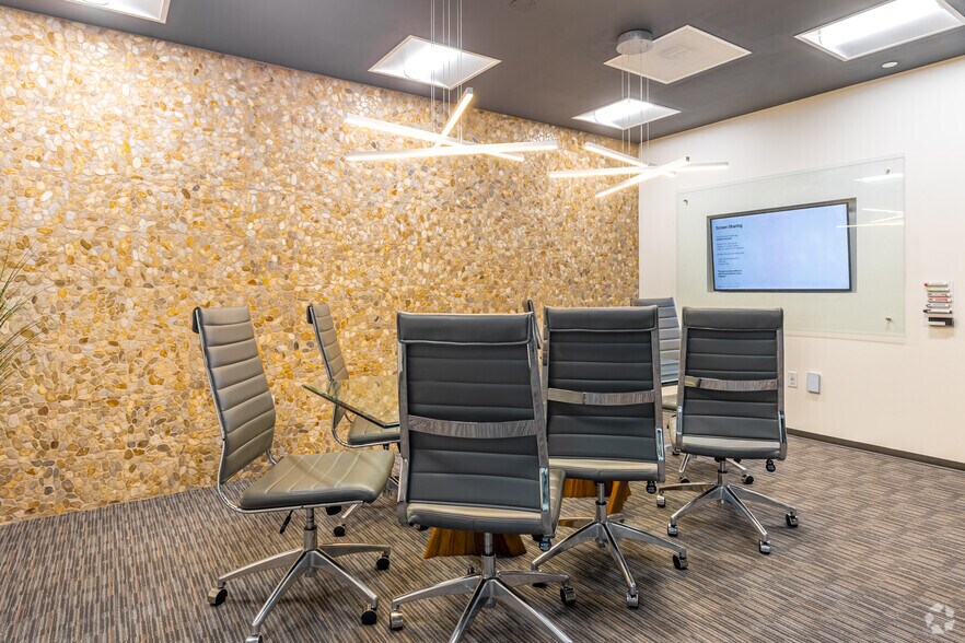 More Photos Of 2626 Cole Ave, Dallas Coworking Space