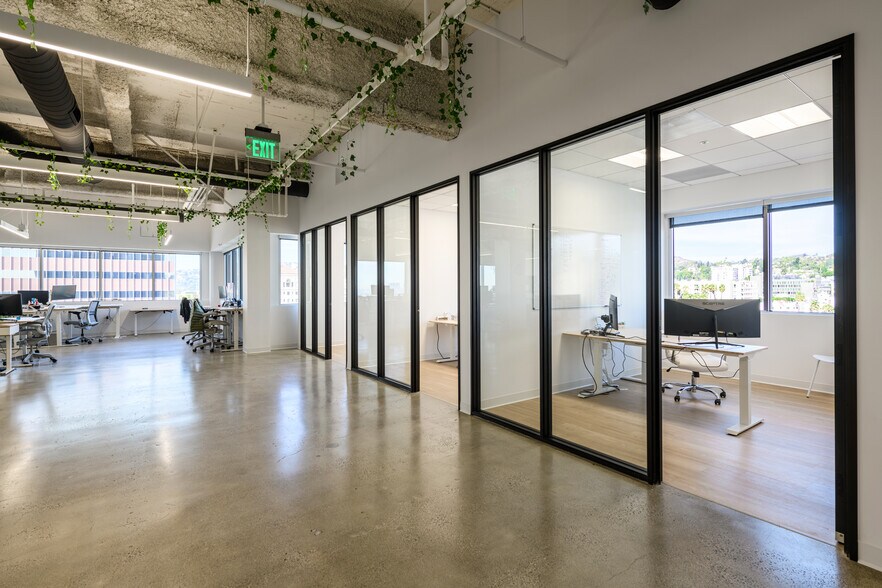 More Photos Of 6430 W Sunset Blvd, Los Angeles Office For Lease