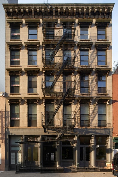 More Photos Of 21-23 Howard St, New York Office For Lease