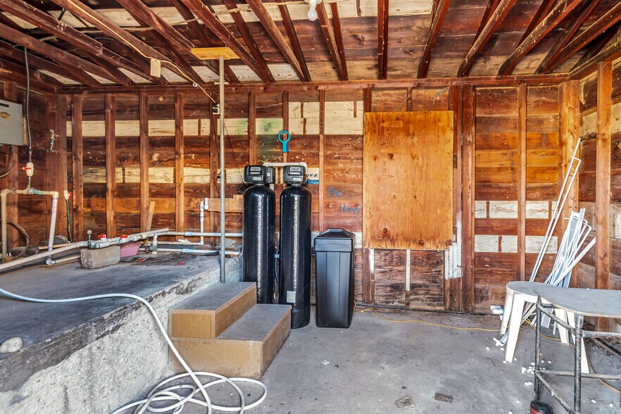 More Photos Of 1992 N US 287 Hwy, Decatur Land For Sale