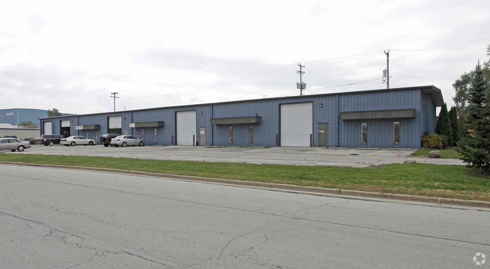 More Photos Of 411 Travis Ln, Waukesha Manufacturing For Lease