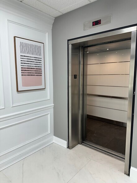 More Photos Of 10505 Judicial Dr, Fairfax Office For Lease