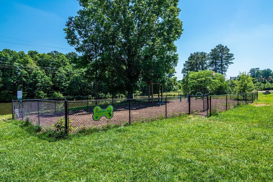 More Photos Of 1001 Hayes Ln, Holly Springs Apartments For Lease
