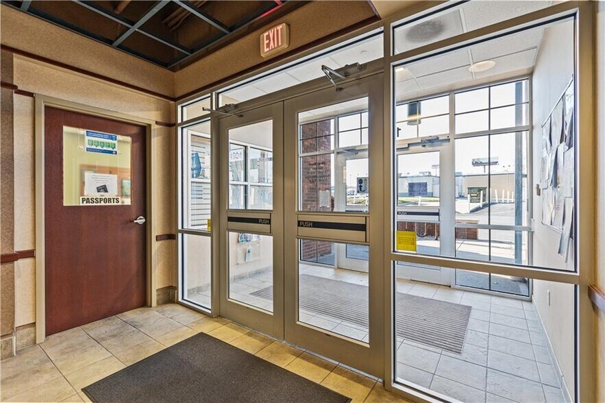 More Photos Of 1900 Belt hwy, Saint Joseph Department Store For Sale