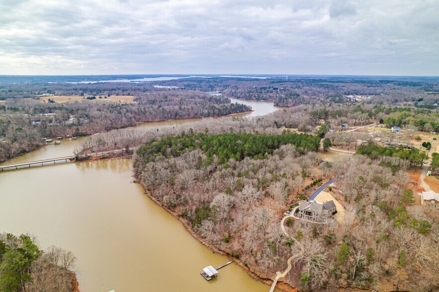 More Photos Of 3306-3308 Centerville Rd, Anderson Land For Sale