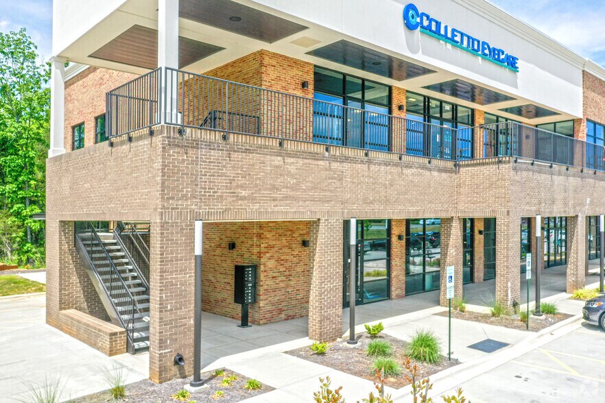 More Photos Of 247 E Mount Gallant Rd, Rock Hill General Retail For Lease