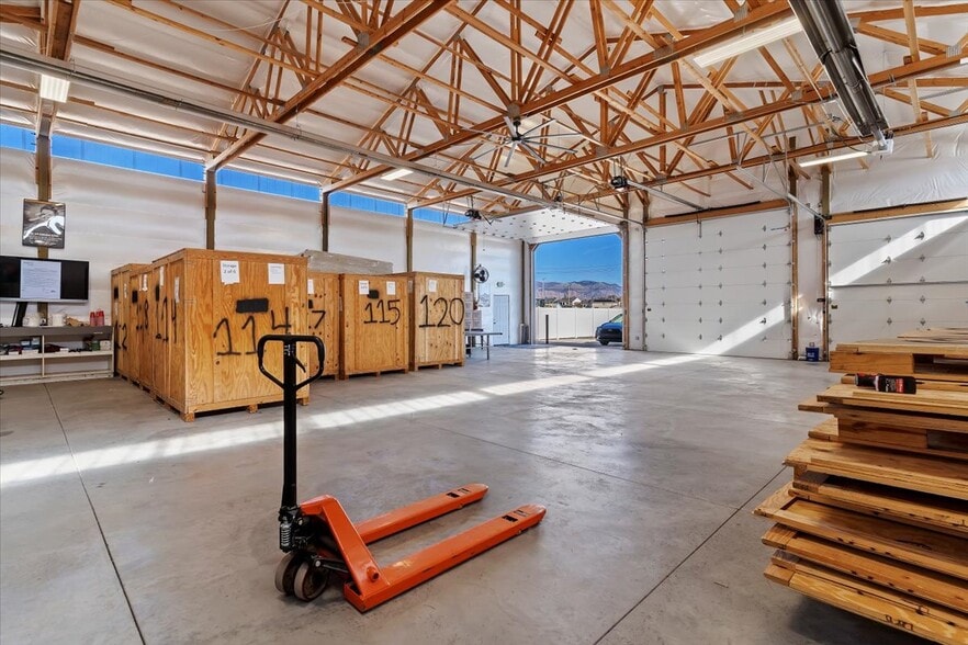 More Photos Of 4095 S 3500 W, West Haven Warehouse For Sale