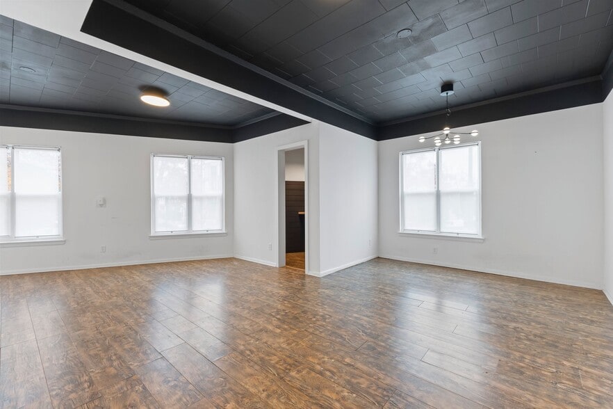 More Photos Of 1453 Pennsylvania Ave SE, Washington Storefront Retail Office For Lease