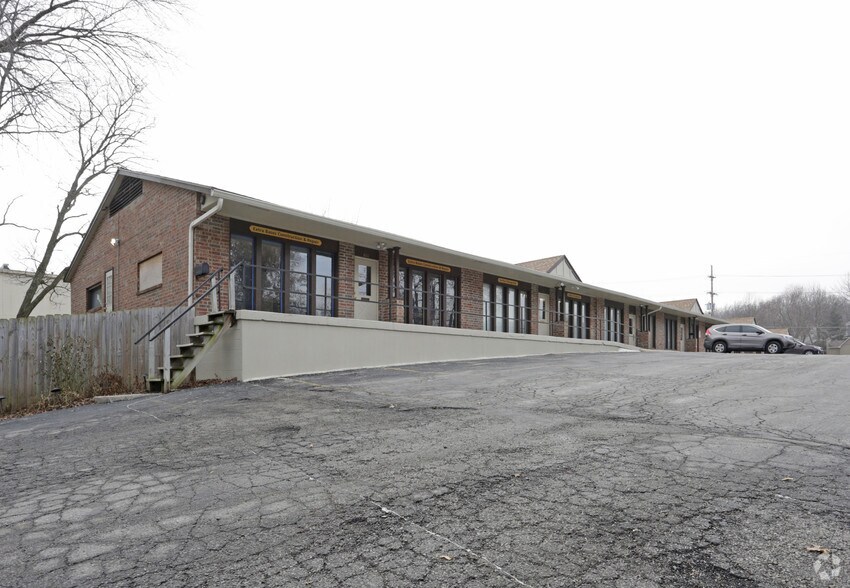 More Photos Of 6505 N Prospect Ave, Gladstone Office For Sale