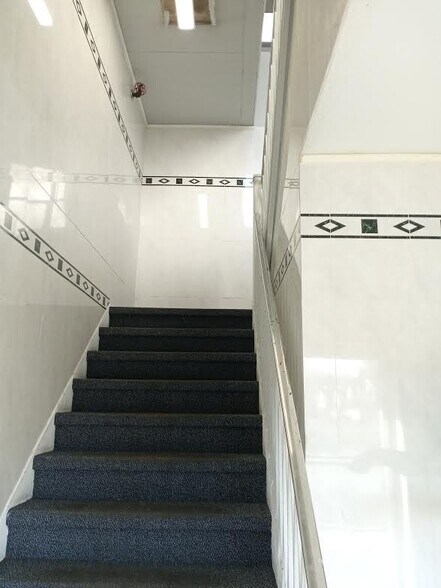 More Photos Of 117 Fort Lee Rd, Leonia Office For Lease