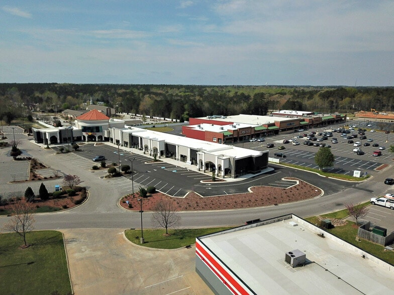 More Photos Of 7835 Good Middling Dr, Fayetteville Unknown For Lease