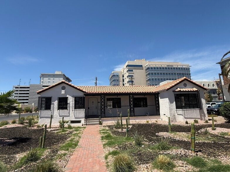 More Photos Of 430 S 7th St, Las Vegas Office For Sale