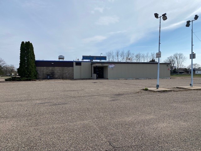 More Photos Of 2525 Dixon St, Stevens Point Light Manufacturing For Lease