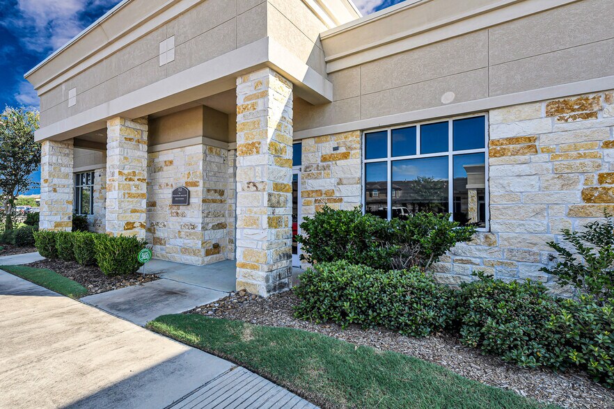 More Photos Of 1526 Katy Gap Rd, Katy Office For Sale