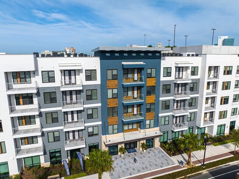 More Photos Of 1300 Hendricks Ave, Jacksonville Apartments For Lease