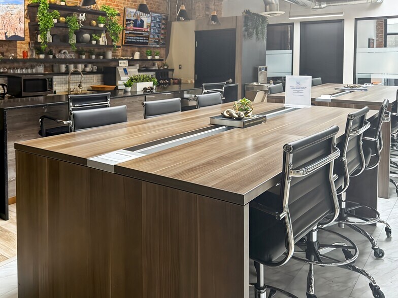 More Photos Of 101-167 N Old Woodward Ave, Birmingham Coworking Space