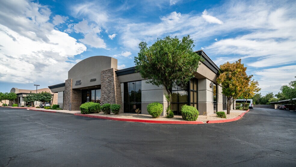 More Photos Of 633 E Ray Rd, Gilbert Office For Sale