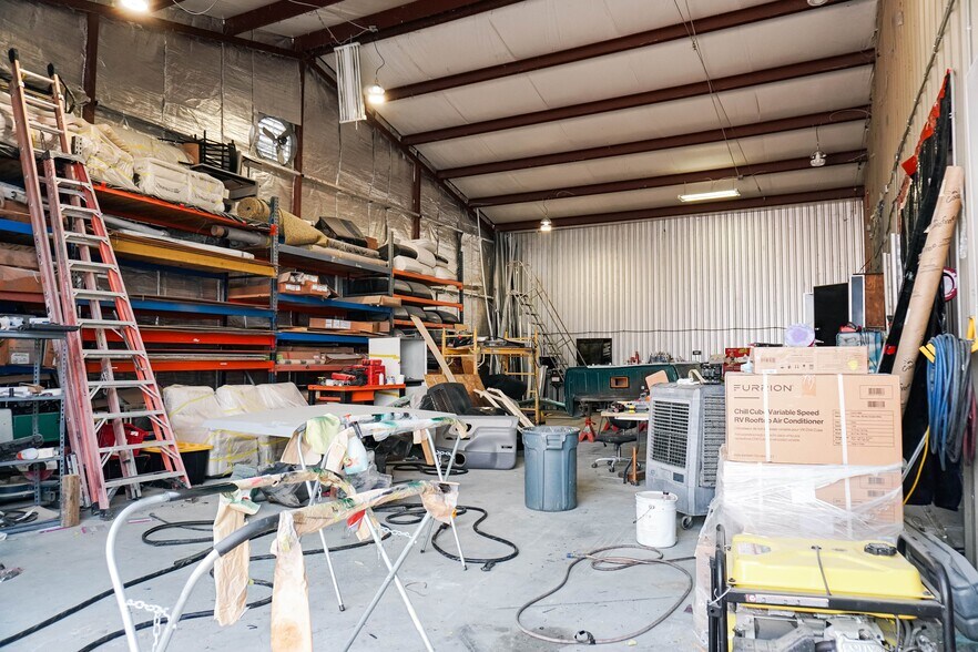 More Photos Of 16326 Mueschke Rd, Cypress Light Distribution For Sale